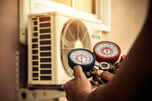 Professional Hvac Installation technician working in Purchase, NY